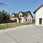 92020349_max-1