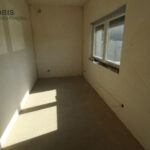92020367_max-1