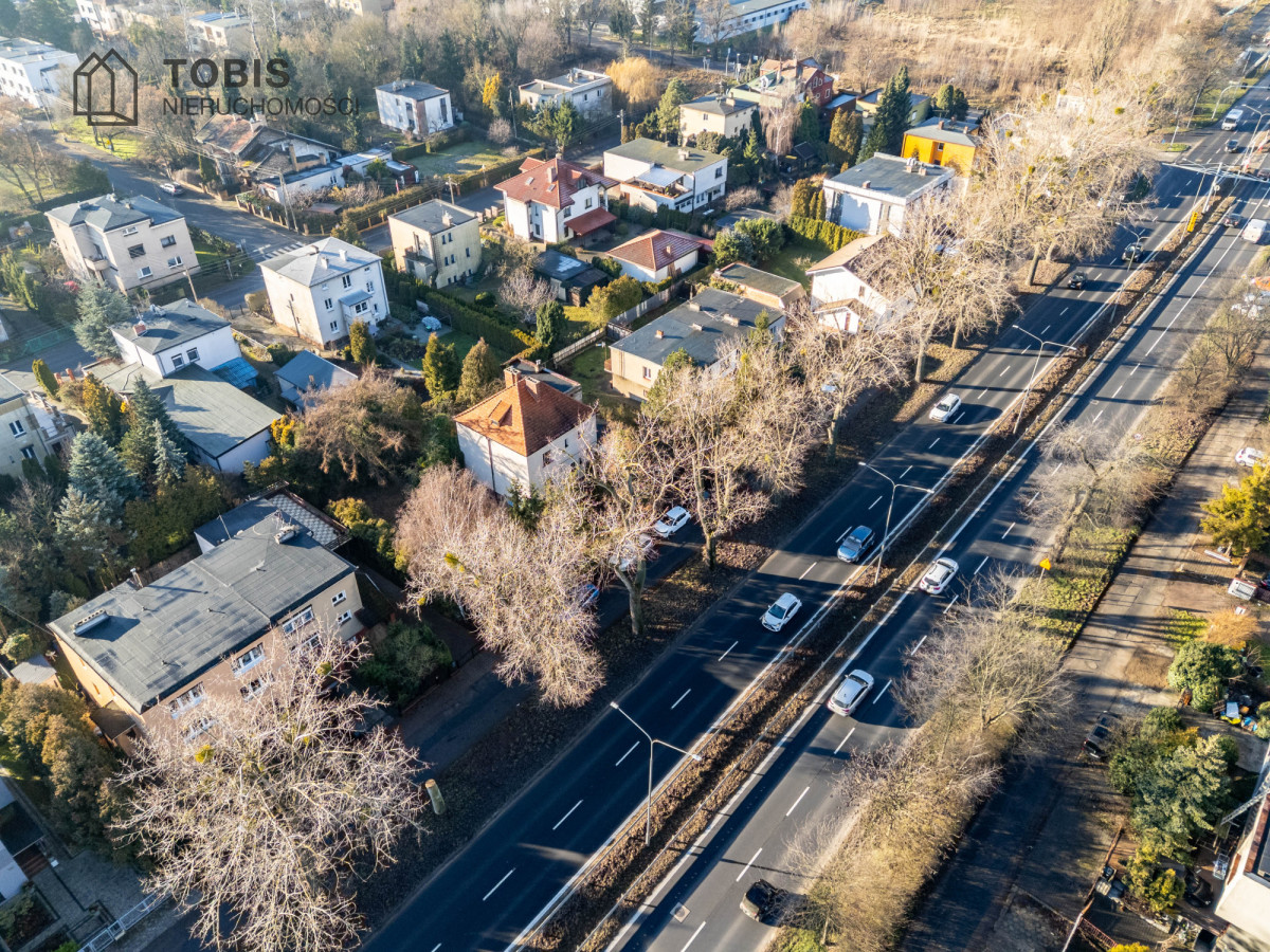 112054631_max-1